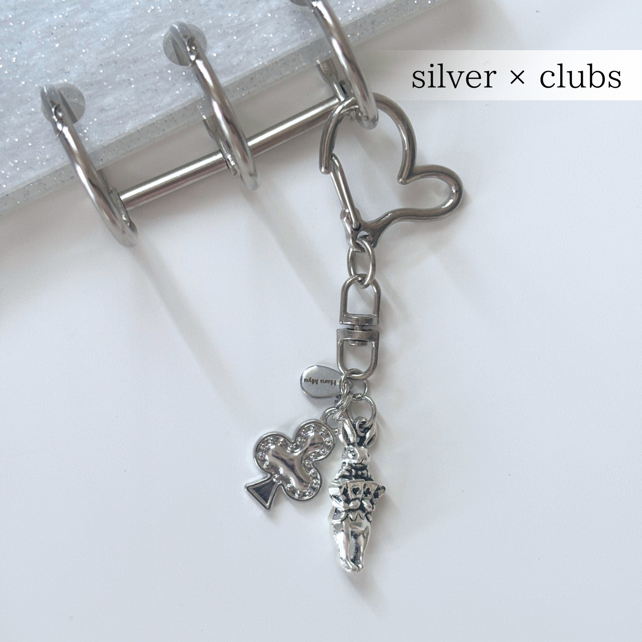 白うさぎチャーム